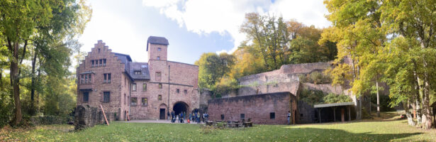 Die Burg Steinegg und ihre mutigen Ritter auf der Junsgcharfreizeit